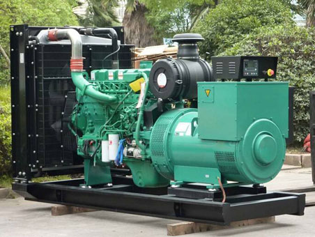历城710kw康明斯柴油发电机组